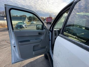 2011 ford escape xlt-fwd with 106955 miles for sale near elk-river, minnesota 52b85ff656574d67a1a13c0b80af51de.jpeg