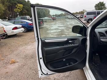 2015 dodge grand-caravan se with 198740 miles for sale near elk-river, minnesota 52c85f80a12148c8868095fba84de5eb.jpg