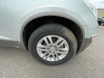 2009 buick enclave cx-fwd with 236627 miles for sale near redwood-falls, minnesota 52cc6b8580ed4882946b93caa5735a78.jpeg