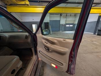 2001 ford expedition xlt-4wd with 169685 miles for sale near elk-river, minnesota 52ecb1962f8a4f2b93d581e0ac40e876.jpg