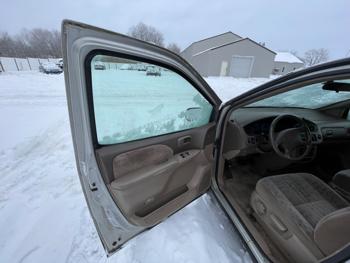 2001 toyota sienna le for sale near elk-river, minnesota 53954153ed844a48a8c6507d60a0b902.jpeg