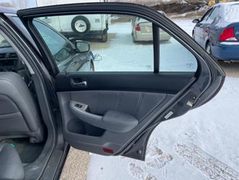 2004 honda accord ex-v6 with 131939 miles for sale near elk-river, minnesota 53aae107344d4ee8a4e25dda1b666623.jpg