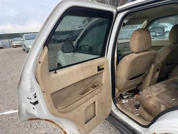 2009 ford escape xlt with 132868 miles for sale near elk-river, minnesota 53abb18cf14045ef90279d01a6fb98de.jpg
