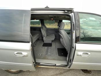 2005 dodge grand-caravan sxt with 72799 miles for sale near elk-river, minnesota 548d8dbf5d2040639cac002fccc3ecb9.jpeg