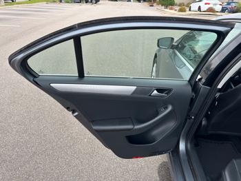 2015 volkswagen jetta se-6a with 149303 miles for sale near burnsville, minnesota 54df8eb47a5543bda495a0dc3f643717.jpeg