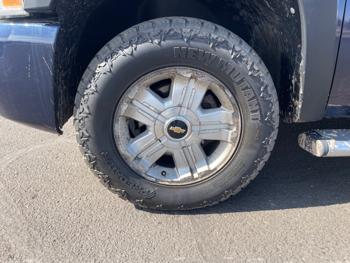 2010 chevrolet silverado-1500 lt1-crew-cab-4wd with 208999 miles for sale near columbus, minnesota 55a41f21360444d28d81ed614564bd1f.jpeg