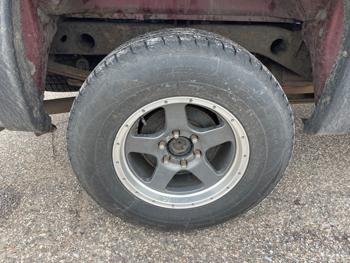 2008 chevrolet silverado-1500 ls-crew-cab-4wd with 200273 miles for sale near fridley, minnesota 55bbbcae88e748819a5fd5d63f3ca543.jpeg