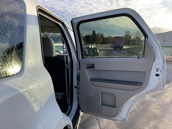 2011 ford escape xlt-fwd with 106955 miles for sale near elk-river, minnesota 55e59561a3ba4ba8ac25acba805aba3e.jpeg