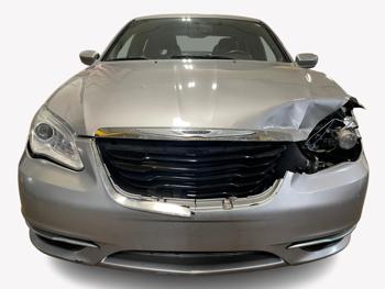 2013 chrysler 200 limited with 167553 miles for sale near elk-river, minnesota 55f587ef8d604b3db3ff682fb9235c86.jpg