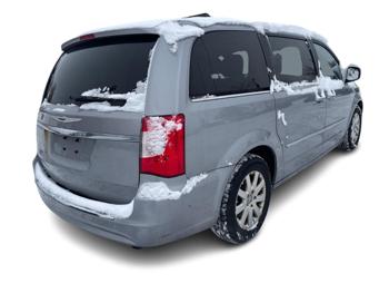 2013 chrysler town-&-country touring with 131164 miles for sale near fridley, minnesota 5602b26d81284b1fb4023d97e2e06d68.jpg