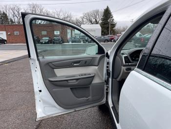 2016 gmc acadia slt-1-fwd with 123078 miles for sale near forest-lake, minnesota 568d7408c6d6455abe37a1740ff2afae.jpeg