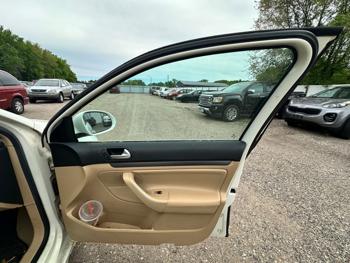 2007 volkswagen jetta wolfsburg-edition with 201646 miles for sale near elk-river, minnesota 5731df6138d04de2a450a6376b1104b1.jpeg