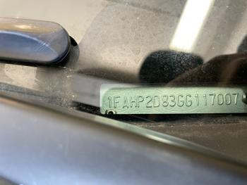 2016 ford taurus se-fwd with 153657 miles for sale near elk-river, minnesota 5749ed10b4084159a0a54da282e28766.jpeg