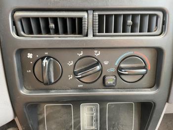 1994 jeep grand-cherokee se-4wd with 166873 miles for sale near elk-river, minnesota 577d7613f9ce4aa7ae086187248278cc.jpeg