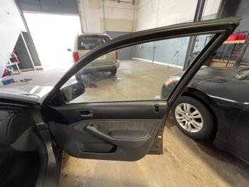 2004 honda civic lx-sedan with 179234 miles for sale near elk-river, minnesota 57a537aaac8b46a0a55bf49005b2534f.jpeg