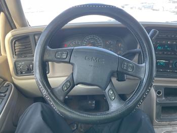 2004 gmc yukon slt with 233066 miles for sale near fridley, minnesota 57b9626cadad48edad4a8052ba70ddf7.jpeg