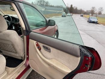 2004 subaru legacy outback--cw with 231542 miles for sale near elk-river, minnesota 5812b70df3fe45648e2ad78329c130ee.jpg