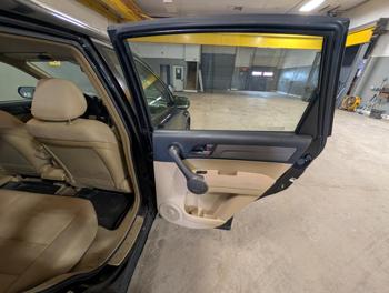 2009 honda cr-v lx-4wd-5-speed-at with 229290 miles for sale near elk-river, minnesota 582c3f3175f4433bb03ecdf60d0b4073.jpg