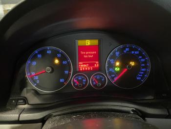 2009 volkswagen jetta se with 198966 miles for sale near elk-river, minnesota 5866203b1e374f1e8fc7f2f65958c9c4.jpg