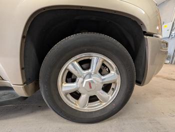 2004 gmc envoy sle-4wd with 196701 miles for sale near elk-river, minnesota 58f2851767eb49caaf4ed47e8bf686a6.jpg