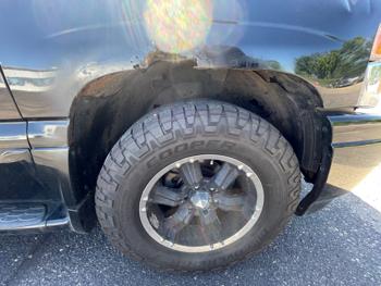 2006 gmc yukon-denali with 316678 miles for sale near shakopee, minnesota 59086942a25849cb9a88308a9fcb0b04.jpeg