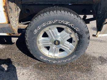 2008 chevrolet silverado-1500 ls-crew-cab-4wd with 151821 miles for sale near st.-cloud, minnesota 59129bd2074d4b35af23976ebb29cab9.jpeg