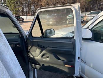 1993 ford f-150 s-reg.-cab-short-bed-2wd with 118087 miles for sale near elk-river, minnesota 595387f2f03240868b6f4f763958e300.jpeg