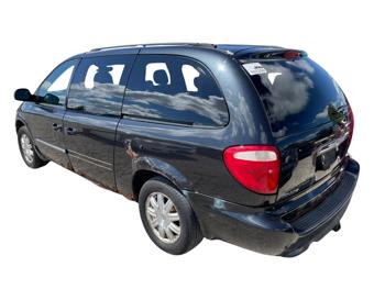 2006 chrysler town-&-country touring with 209387 miles for sale near elk-river, minnesota 59dc0b3bb58144f9b8407f14e38d1e19.jpg