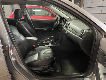 2004 Mazda Mazda3