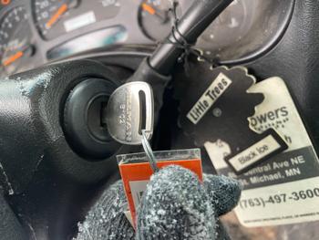 2003 chevrolet silverado-1500 ext.-cab-short-bed-2wd with 220326 miles for sale near fridley, minnesota 5a0a606bc4b64f2d84ee750f3ee64ae2.jpeg