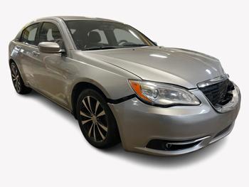 2013 chrysler 200 limited with 167553 miles for sale near elk-river, minnesota 5a23e1a0e9004f98be1dfc149a9b03df.jpg