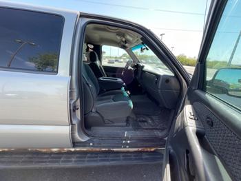 2004 chevrolet avalanche 1500-4wd with 252649 miles for sale near clearwater, minnesota 5a2bddcabfd54aa7a135e9238572632c.jpeg