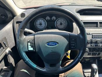 2009 ford focus se-sedan with 199899 miles for sale near elk-river, minnesota 5aaa365cb304466bb336a76f3cf03527.jpeg