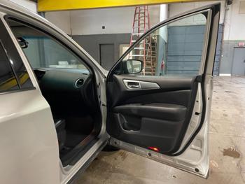 2018 nissan pathfinder sl with 58134 miles for sale near elk-river, minnesota 5ac34b50c02d41ada28a9861ba538d21.jpg