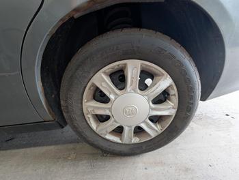 2008 buick lacrosse cx with 165747 miles for sale near elk-river, minnesota 5aefd0d1f9324c88bb47dacdcda111a4.jpg