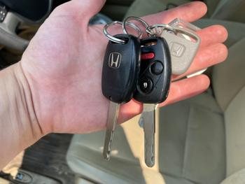 2006 honda civic-hybrid cvt with 122399 miles for sale near elk-river, minnesota 5b02a7ce96a14b77969e58499644159c.jpeg