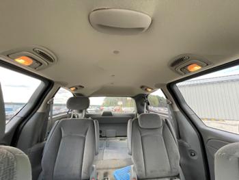 2005 chrysler town-&-country touring with 276798 miles for sale near elk-river, minnesota 5b7a8c2f87c4453fa80cd37c4cffebe1.jpeg