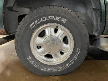2003 gmc yukon base with 262681 miles for sale near elk-river, minnesota 5ba2904fcd594767823a388d97beeceb.jpg