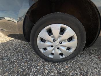 2010 toyota yaris sedan-5-speed-mt with 113583 miles for sale near elk-river, minnesota 5ba65d34ecc74662bcfa970721ba7651.jpg