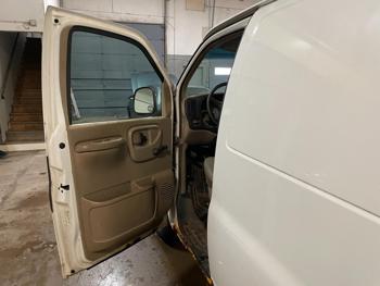 2002 Chevrolet Express