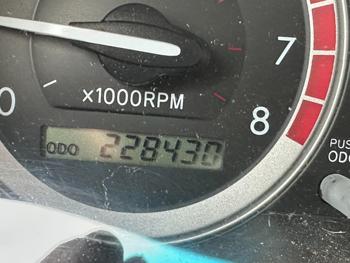 2004 toyota sienna le---7-passenger with 228430 miles for sale near elk-river, minnesota 5bd9c44348d045b0b1eb9c832fdb2f4d.jpg