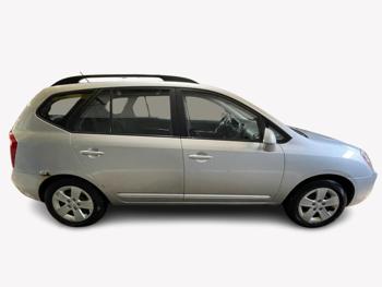2009 Kia Rondo