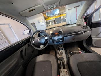 1999 volkswagen new-beetle gls-2.0 with 162278 miles for sale near elk-river, minnesota 5c5dc24c7d264985959b471486e10998.jpg