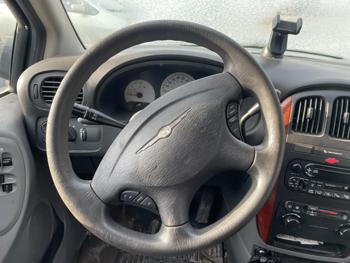 2006 chrysler town-and-country base-lx with 227559 miles for sale near elk-river, minnesota 5cfbdaf0a50a40cca3c8f87b393b5d58.jpg