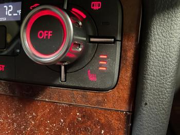 2012 volkswagen touareg lux with 249274 miles for sale near elk-river, minnesota 5d1f701509db479f87f0c04ac66856b9.jpg