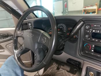 2003 chevrolet suburban 1500-4wd with 287351 miles for sale near elk-river, minnesota 5d4bacd9f32a43afb9bbb0edaa2c48fe.jpg