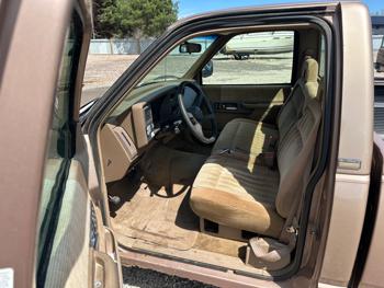 1994 chevrolet c-k-1500 reg.-cab-w-t-6.5-ft.-bed-2wd with 167960 miles for sale near elk-river, minnesota 5d795fafa63d46b7bcaf90837086e736.jpeg
