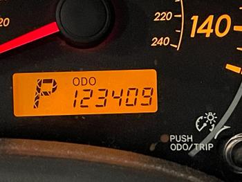 2009 toyota corolla le with 123409 miles for sale near elk-river, minnesota 5dd564f4032b4733919372c5fb45b024.jpg