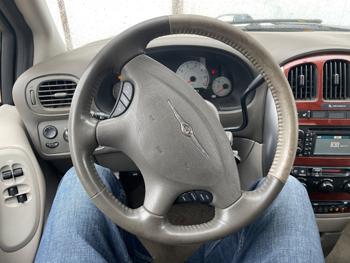 2007 chrysler town-&-country touring with 146493 miles for sale near elk-river, minnesota 5e27f6f62bc34ef89a77ee6e76c425e5.jpeg