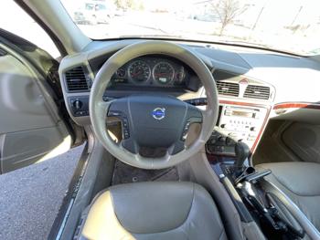 2005 volvo xc70 cross-country with 97523 miles for sale near elk-river, minnesota 5e6547c30fc74195b132c0e20f812fe4.jpeg